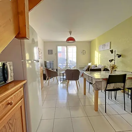 Hotel Maison Berck-plage, 3 Pièces, 6 Personnes - Fr-1-646-34